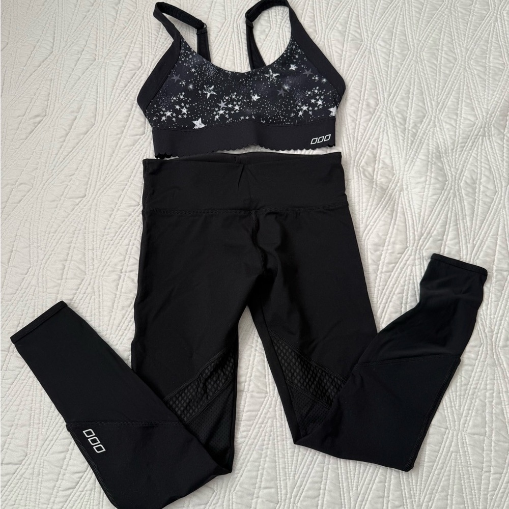 Lorna Jane Sports Bra and Leggings Set